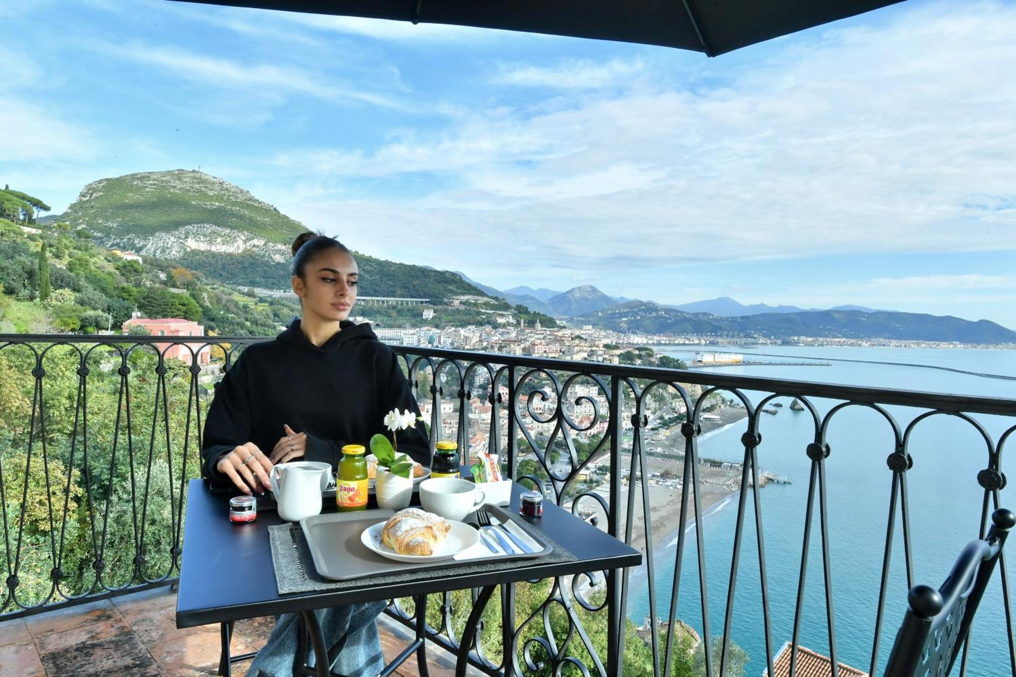 In Costa Relais & Luxury Suites Vietri Kültér fotó